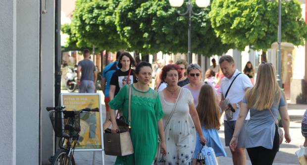 Subotnja sunčana šetnja Požegom 15.6.2019.