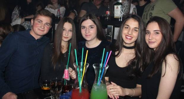 Noćni život u Platinumu uoči Uskrsa 1.4.2018.