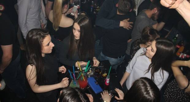 Noćni život u Platinumu uoči Uskrsa 1.4.2018.