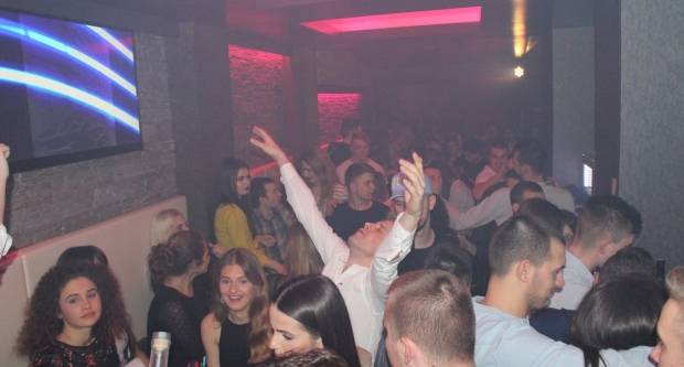 Noćni život u Platinumu uoči Uskrsa 1.4.2018.