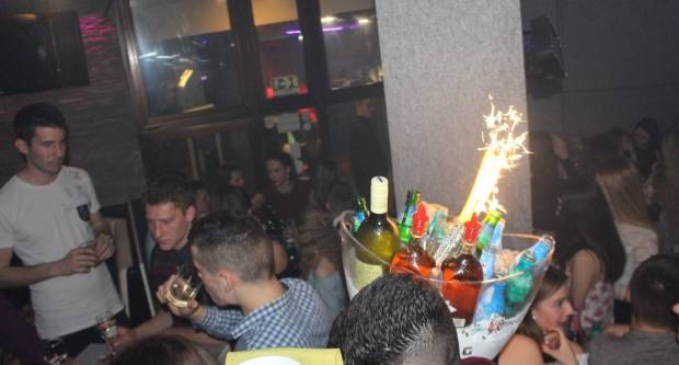 Uskršnji noćni izlazak u Platinumu 2.4.2018.