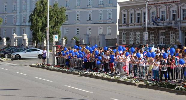 Prolazak vozača CRO RACE međunarodne biciklističke utrke kroz Požegu 1.10.2019.