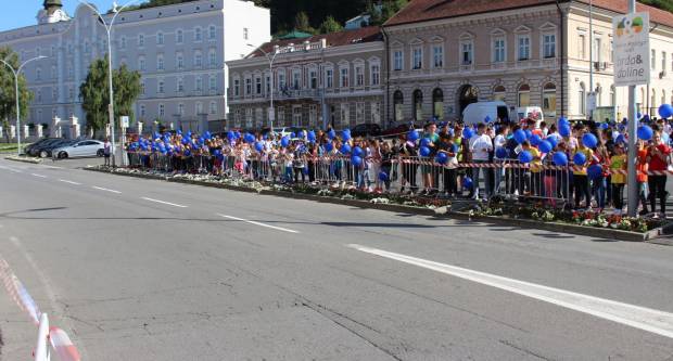 Prolazak vozača CRO RACE međunarodne biciklističke utrke kroz Požegu 1.10.2019.