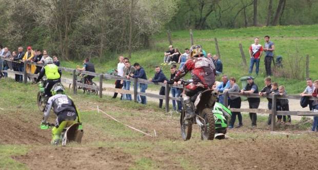 Otvoreno prvenstvo Hrvatske u motocross-u na stazi Villare u Požegi 15.4.2018.
