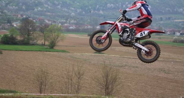 Otvoreno prvenstvo Hrvatske u motocross-u na stazi Villare u Požegi 15.4.2018.
