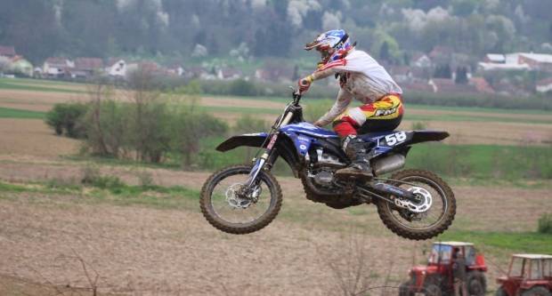 Otvoreno prvenstvo Hrvatske u motocross-u na stazi Villare u Požegi 15.4.2018.