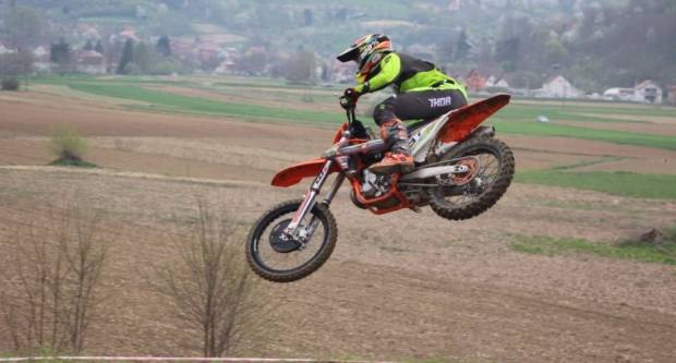 Otvoreno prvenstvo Hrvatske u motocross-u na stazi Villare u Požegi 15.4.2018.