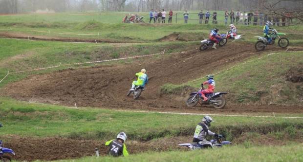 Otvoreno prvenstvo Hrvatske u motocross-u na stazi Villare u Požegi 15.4.2018.