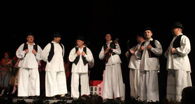 Održana 13. Smotra folklora ʺObičaji starog zavičaja 2019.ʺ u organizaciji KUD-a ZD Rama iz Pleternice