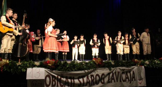 Održana 13. Smotra folklora ʺObičaji starog zavičaja 2019.ʺ u organizaciji KUD-a ZD Rama iz Pleternice