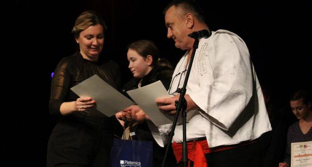 Održana 13. Smotra folklora ʺObičaji starog zavičaja 2019.ʺ u organizaciji KUD-a ZD Rama iz Pleternice