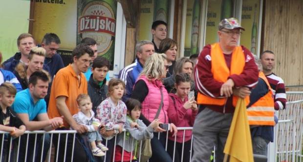 Otvoreno prvenstvo Hrvatske u motocross-u na stazi Villare u Požegi 15.4.2018.