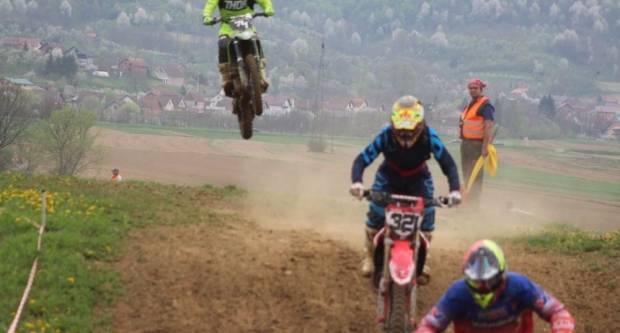 Otvoreno prvenstvo Hrvatske u motocross-u na stazi Villare u Požegi 15.4.2018.