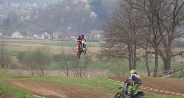Otvoreno prvenstvo Hrvatske u motocross-u na stazi Villare u Požegi 15.4.2018.