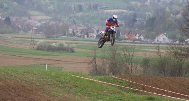 Otvoreno prvenstvo Hrvatske u motocross-u na stazi Villare u Požegi 15.4.2018.