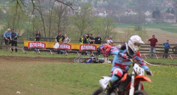 Otvoreno prvenstvo Hrvatske u motocross-u na stazi Villare u Požegi 15.4.2018.