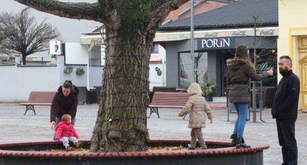 Subotnja šetnja Požegom 14.12.2019.