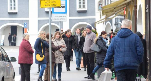 Subotnja šetnja Požegom 14.12.2019.