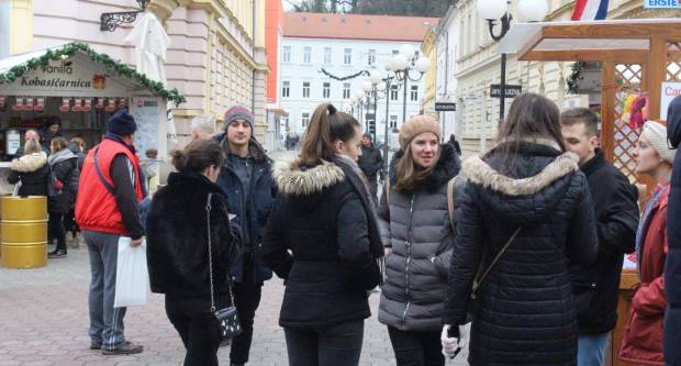 Subotnja šetnja Požegom 14.12.2019.