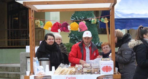 Subotnja šetnja Požegom 14.12.2019.