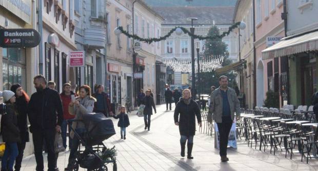 Subotnja šetnja Požegom 14.12.2019.
