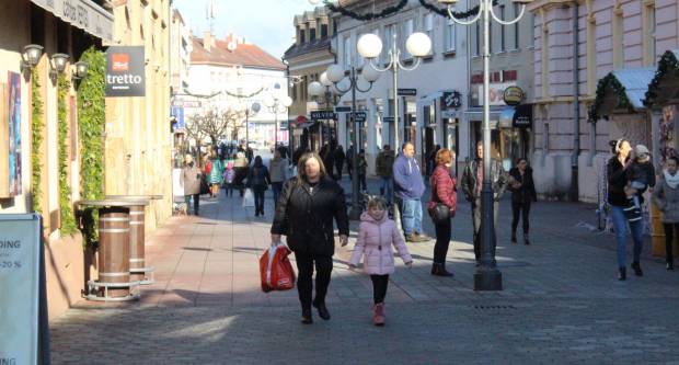 Subotnja šetnja Požegom 14.12.2019.