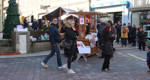 Subotnja šetnja Požegom 14.12.2019.