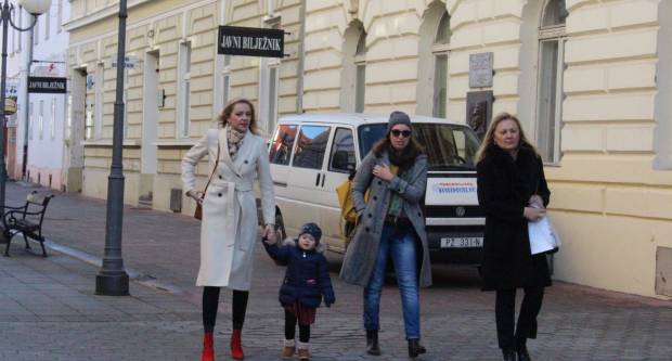 Subotnja šetnja Požegom 14.12.2019.