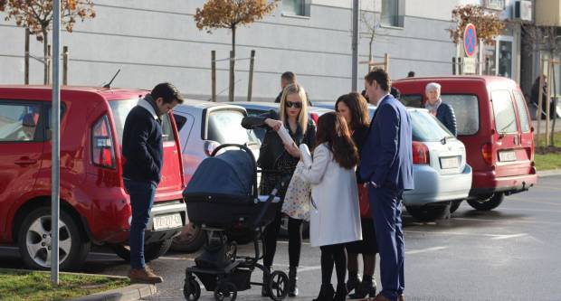 Subotnja šetnja Požegom 14.12.2019.