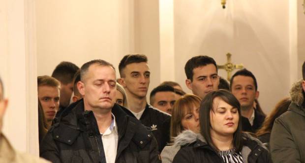 Požeški biskup msgr. Antun Škvorčević, predvodio svečanu Misu polnoćku u požeškoj Katedrali 25.12.2019.