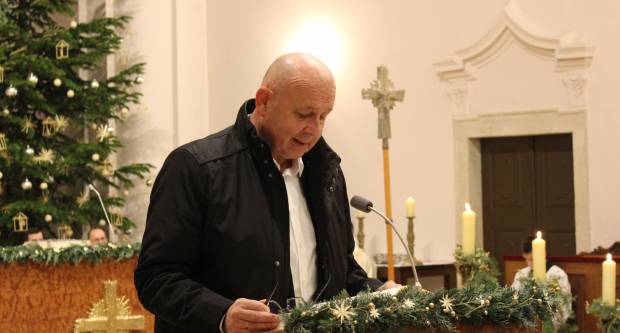 Požeški biskup msgr. Antun Škvorčević, predvodio svečanu Misu polnoćku u požeškoj Katedrali 25.12.2019.