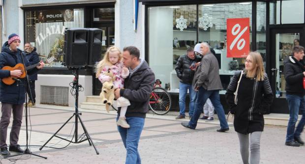 Posjet predsjednice RH Požegi i subotnja šetnja Požegom i Pleternicom 28.12.2019.