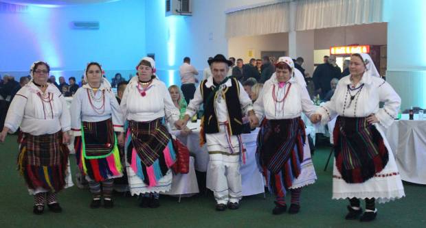 Održano 8. ʺBosansko preloʺ u organizaciji udruge Komušina Brestovac, i ove godine manifestacija humanitarnog karaktera 28.12.2019.