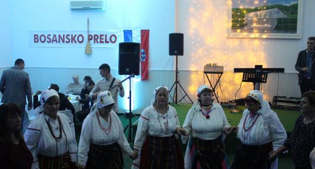 Održano 8. ʺBosansko preloʺ u organizaciji udruge Komušina Brestovac, i ove godine manifestacija humanitarnog karaktera 28.12.2019.