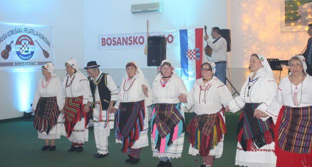 Održano 8. ʺBosansko preloʺ u organizaciji udruge Komušina Brestovac, i ove godine manifestacija humanitarnog karaktera 28.12.2019.