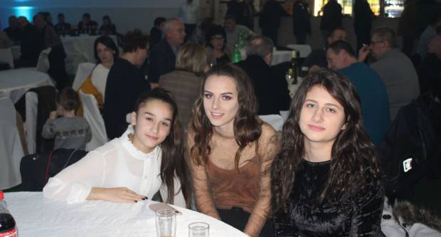 Održano 8. ʺBosansko preloʺ u organizaciji udruge Komušina Brestovac, i ove godine manifestacija humanitarnog karaktera 28.12.2019.