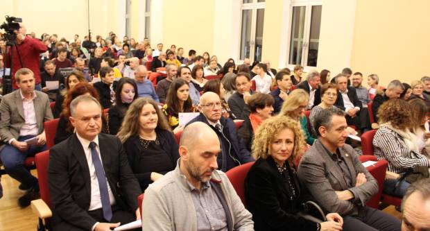 Koncert Aljoše Jurinića povodom inauguracije koncertnog klavira u Glazbenoj školi Požega 16.1.2020.