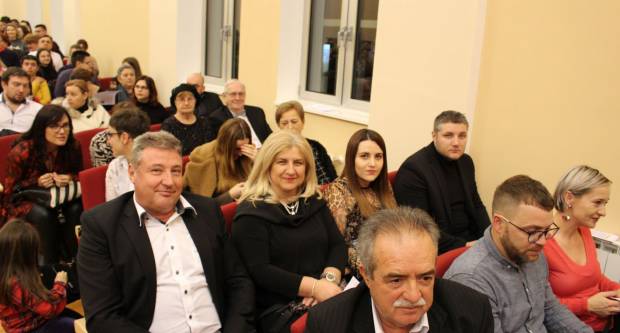Koncert Aljoše Jurinića povodom inauguracije koncertnog klavira u Glazbenoj školi Požega 16.1.2020.
