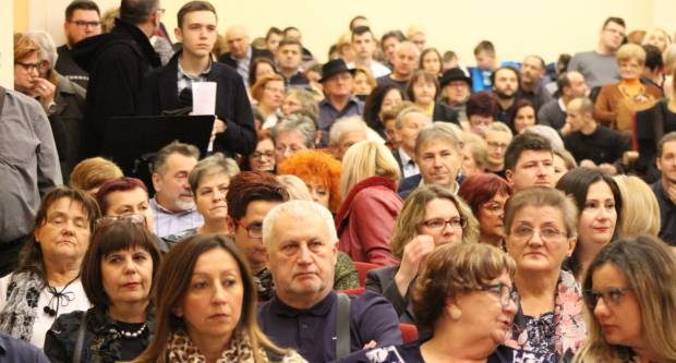 Koncert Aljoše Jurinića povodom inauguracije koncertnog klavira u Glazbenoj školi Požega 16.1.2020.