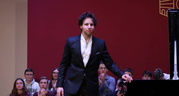 Koncert Aljoše Jurinića povodom inauguracije koncertnog klavira u Glazbenoj školi Požega 16.1.2020.