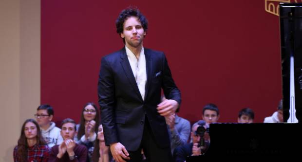 Koncert Aljoše Jurinića povodom inauguracije koncertnog klavira u Glazbenoj školi Požega 16.1.2020.