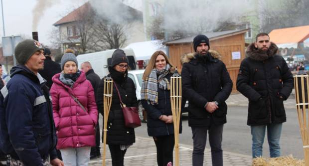 Na Trgu Graševine u Kutjevu održano Kutjevačko Vincelovo