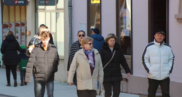 Subotnja sunčana šetnja Požegom 8.2.2020.