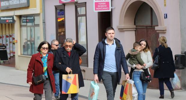 Subotnja sunčana šetnja Požegom 15.2.2020.