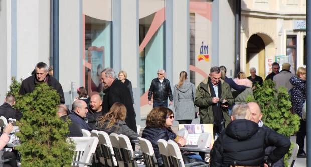 Subotnja sunčana šetnja Požegom 15.2.2020.