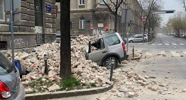 Potres zatresao i Požegu