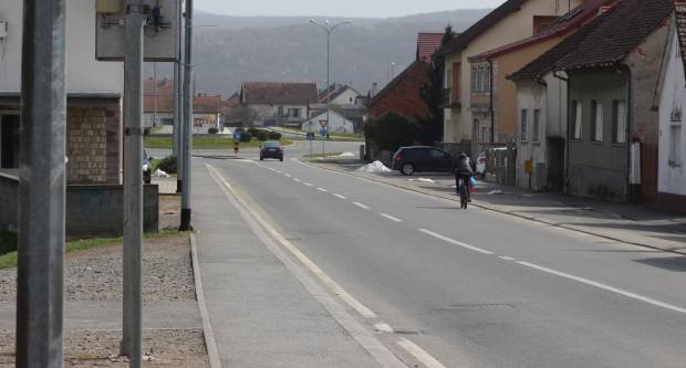 Subotnja šetnja Pleternicom i Požegom za vrijeme koronavirusa, 28.03.2020.