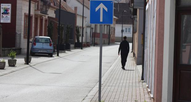 Subotnja šetnja Pleternicom i Požegom za vrijeme koronavirusa, 28.03.2020.