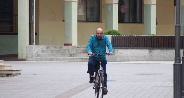 Subotnja šetnja Požegom uoči Uskrsa u doba koronavirusa 11.4.2020.