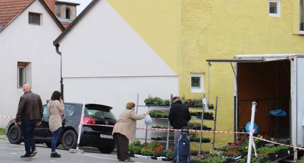 Subotnja šetnja Požegom uoči Uskrsa u doba koronavirusa 11.4.2020.